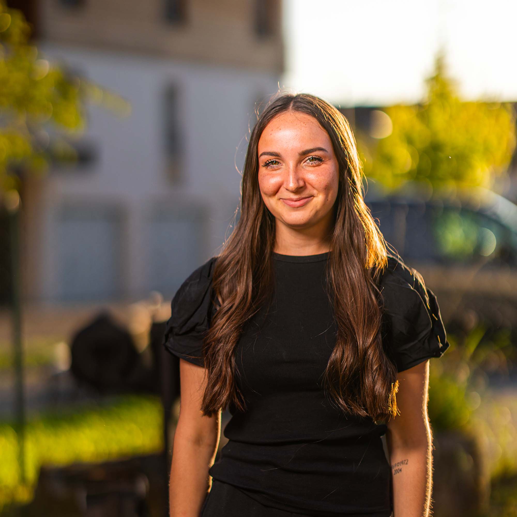 Maeva, agent de puériculture à Boëge